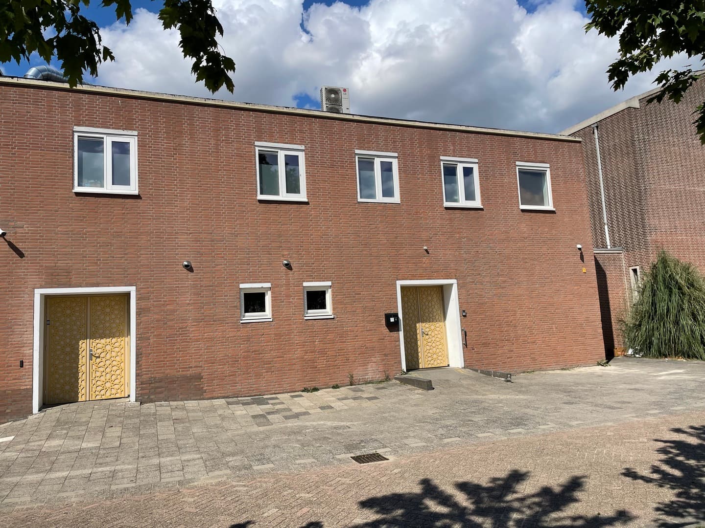 Moskee Al Mukaram - Moskee in Rotterdam