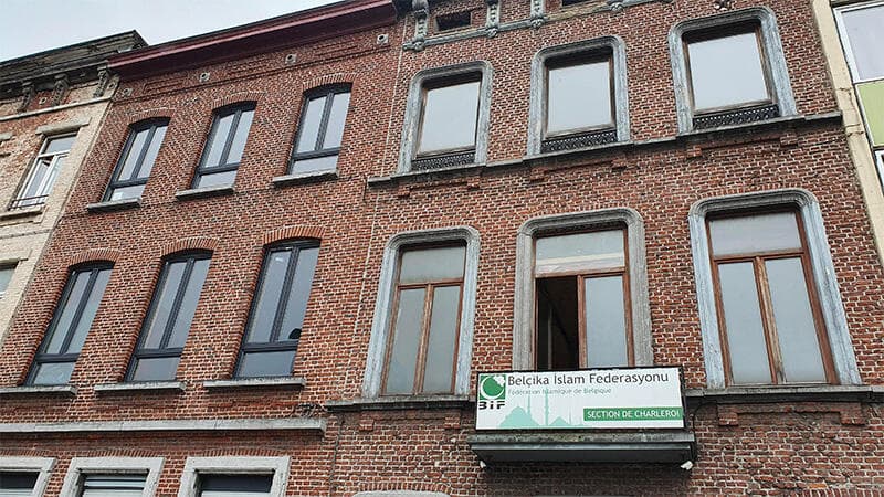 Charleroi Milli Görüş camii- Beaux-arts - Moskee in België