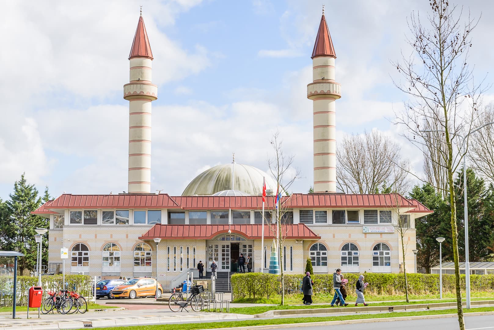 Sultan Ahmet Camii - Moskee in Zaandam