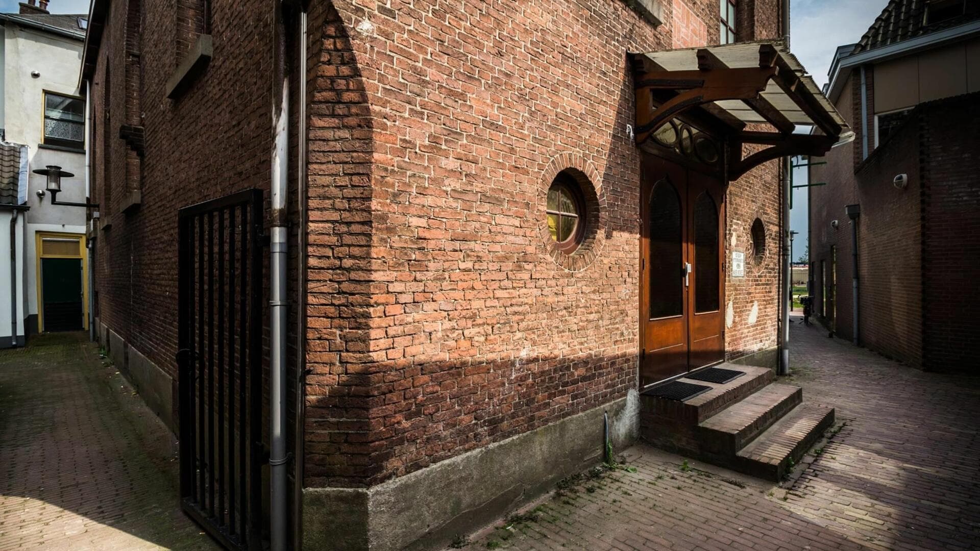 Moskee Naser Tiel - Moskee in Tiel