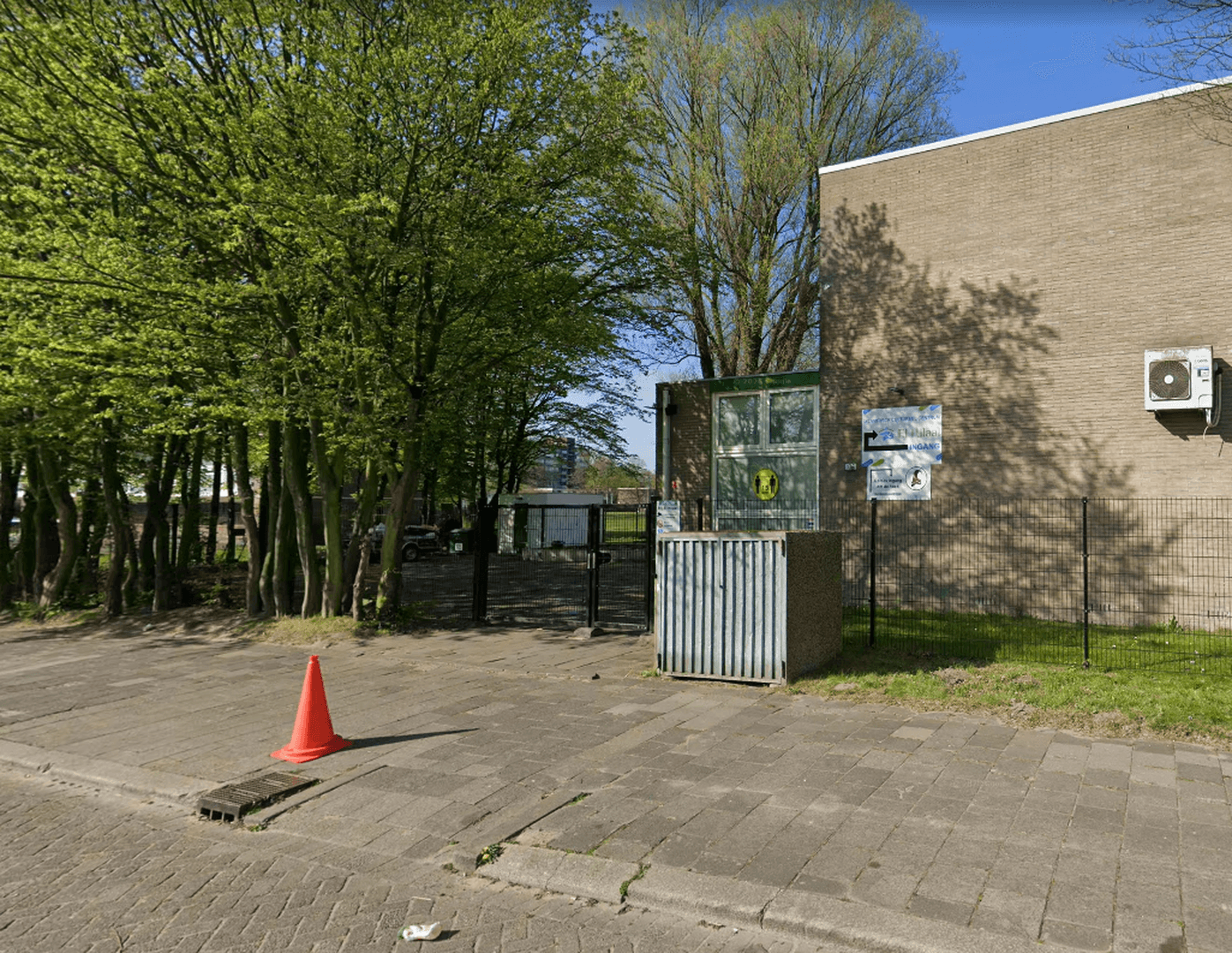 Moskee El Hilaal مسجد الهلال - Moskee in Hoogvliet-rotterdam