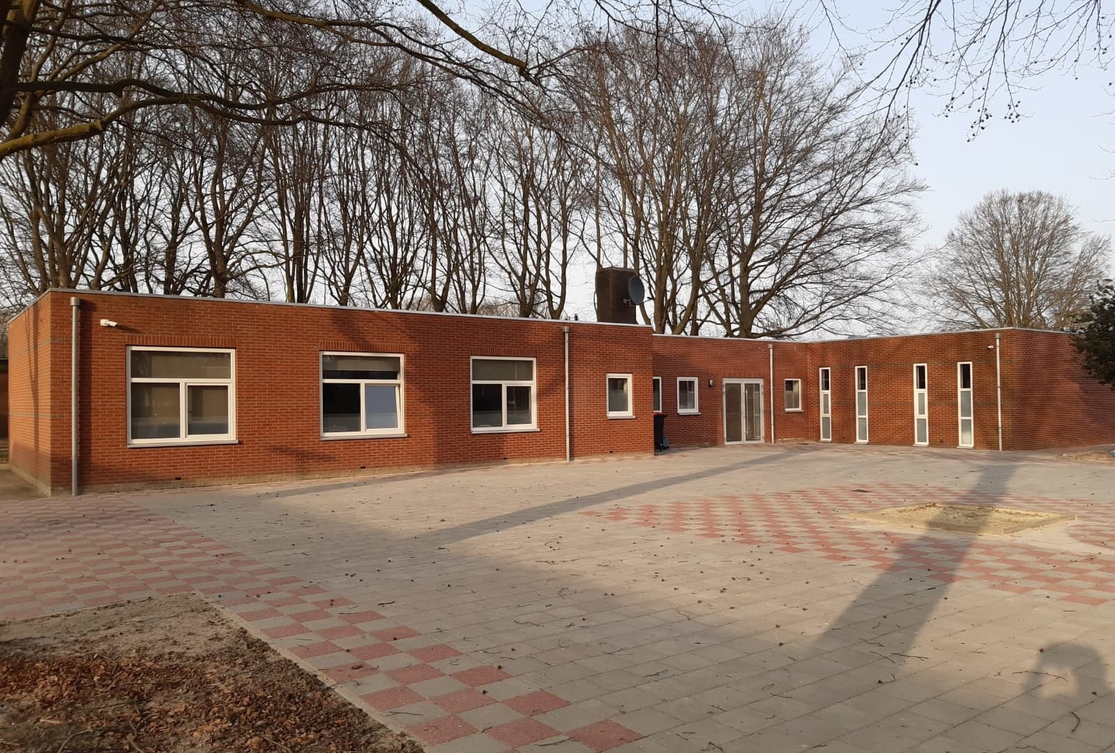 Emmen مسجد الأمانة - Moskee in Emmen